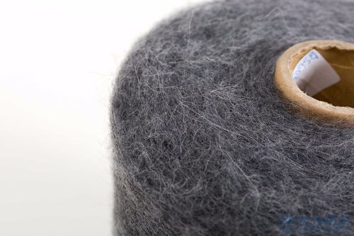 京为花式纱毛线 马海毛、28支高配色纺弹力羊驼毛纱线与毛腈混纱的独特魅力