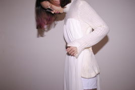 独家设计女神超长纱拼接毛衣长袖飘逸连衣裙 秋冬季的优雅之选